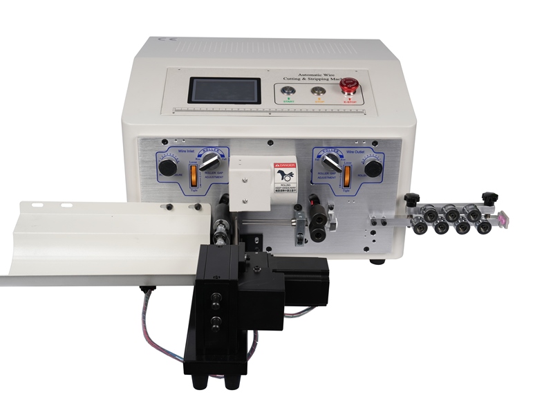 Double wire twisting machine with touch screen